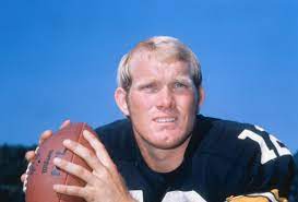 Height at the age of 72, terry bradshaw's height is 6 feet 3 inches (191 cm cm) or approximately 1.91 m meters or 75 inches inches. Terry Bradshaw S 1st Big Purchase Was A Modest 1970 Pontiac Gto Worth Just 25 000
