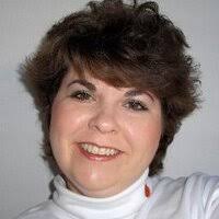 Lisa Davis (@WburgGirl)