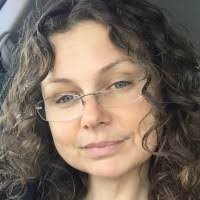 Roxanne Irwin's Instagram, Twitter & Facebook