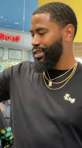 Justin Lockett's Instagram, Twitter & Facebook