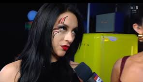 Stephanie Vaquer es definitivamente una estrella absoluta y la están  impulsando a la cima. Realmente creo que va a superar a Rhea como la mujer  número 1 en Raw porque cualquier otra