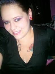 Amanda Fricks's Instagram, Twitter & Facebook