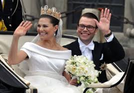 Dass ihr hochzeitstag ausgerechnet auf den schwedischen mittsommerabend fällt, können victoria und daniel von schweden wegen der pandemie nicht groß feiern. Traum Hochzeit In Schweden Prinzessin Victoria Und Daniel Sagen Ja