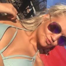 Brooklyn Anderson (brooklynanderso)