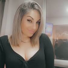 daniela herrera (@dherreraq)