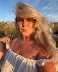 Ashley Leavitt (@ashley_leavitt_) • Instagram photos and videos