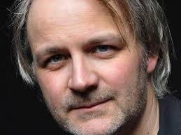 Metangass siver opp fra havbunnen