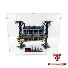Join the hawkins gang as they search for will byers and try to solve the mystery surrounding the town of hawkins, indiana. Premiumtoystore Lego 75810 Stranger Things The Upside Down Die Andere Seite Acryl Vitrine