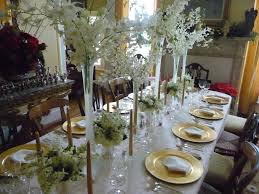Furniture Interesting Flowers Centerpieces For Classic Dinner Tabl Christmas Decorations Dinner Table Christmas Table Centerpieces Christmas Table Decorations