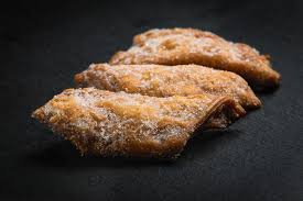 This traditional hungarian pastry is not just eaten at christmas, as they put it back on the menu for. Top 5 Traditional Spanish Sweets For Christmas Dessert The Best Latin Spanish Food Articles Recipes Amigofoods