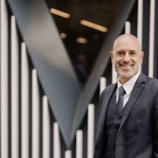 Very honoured for receiving the Best Paper Award yesterday at the 34th…