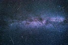 Czerwcowe bootydy to rój meteorów aktywny od 22 czerwca do 2 lipca.maksimum wypada zaś 28 czerwca.ich aktywność jest zmienna, ale warto. 4or8h Tbij5jzm