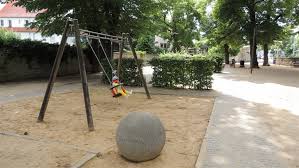 Spielplatz Bruhler Garten In Erfurt Spielplatznet De