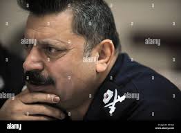 U s military police help iraqi hi-res stock photography and images