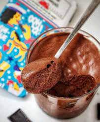 On Connait Tous La Mousse Au Chocolat Et Rare Sont Ceux N En Ayant Jamais Mange J Ai Toujours Adore Ca Sur Mousse Au Chocolat Creme Glacee Fondue Au Chocolat