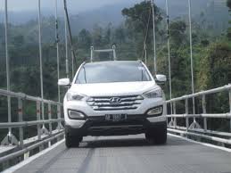 Check spelling or type a new query. Hyundai Santa Fe Bensin Apa Keunggulannya