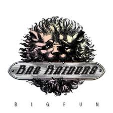 Bag Raiders Shooting Stars Lyrics Meaning It's late and i'm awake staring at the wall open up my window my head floats out the door. bag raiders shooting stars lyrics meaning