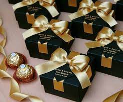 25 Black Gold Wedding Favor Gift Box With Satin Ribbon Bow Etsy Wedding Gift Favors Wedding Favor Gift Boxes Personalized Wedding Favors