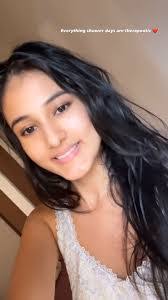 Sharon Burman's Instagram, Twitter & Facebook