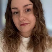 Amber Harkness's Instagram, Twitter & Facebook