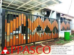 Grc krawangan selain fungsi utamanya sebagai sirkulasi udara, ternyata bisa di manfaatkan untuk memperindah desain pagar masjid. 170 Pagar Woodplank Ideas In 2021 Kayu Garage Doors Bogor