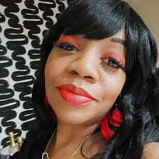 Making a super cute handbag from old jeans!