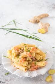 Pasta Salmone E Zenzero Ricetta Primo Con Salmone Affumicato Pasta Con Il Salmone Affumicato Salmone Affumicato Ricet Con Immagini Ricette Ricette Di Pasta Pasti Italiani