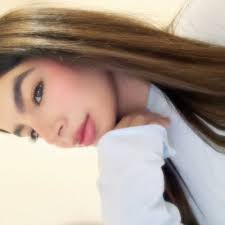 Manuela Cuervo (@ManuelaCuervo98)