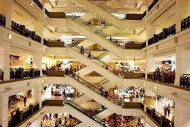 Not only because of its well and majestic interior design, but also a shopping mall which gather both normal and luxury goods and services. 5 Best Shopping Malls In Kuala Lumpur The Most Comfortable Travelvui