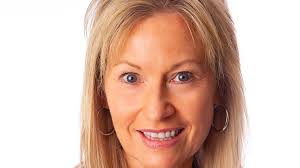 First female administrator in history of Nixa High School to retire