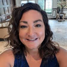 When is Dolce Cafe and Pizzeria opening in Highland?