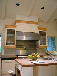 kitchen remodeling contractor