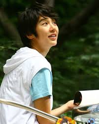 You can still be a cinderella with a short hairstyle. Yoon Eun Hye Park Shin Hye Are Housed Tomboy Boy Head You Fit It Younghairwigs