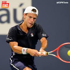 El argentino diego schwartzman abandonó hoy el top ten del ranking mundial de tenis después de habitarlo durante 32 semanas consecutivas, un retroceso que se produjo por. Espn Tenis Impecable Funcion Del Peque Schwartzman Facebook