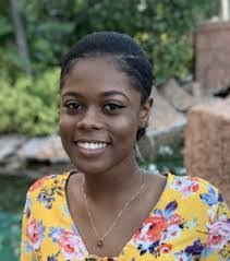 Evette Roach's Instagram, Twitter & Facebook