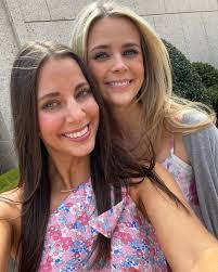 Katelyn Childers's Instagram, Twitter & Facebook