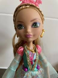 Ever After High Ashlynn Ella ¡EN VENTA!