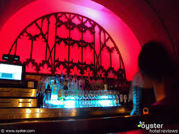 After the success of ladureé in soho, parisian chef johann giraud and barman ricardo valdez opened excuse my french on the lower east side.this bar has all the trappings to make visitors feel as though they stepped into a charming french café that existed decades before. The Best Hotels For Happy Hour In New York Oyster Com