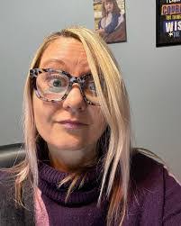 Michele Mick's Instagram, Twitter & Facebook