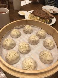I Ate Xiaolongbao At The Michelin Rated Din Tai Fung In Taiwan Food Din Tai Fung Eat