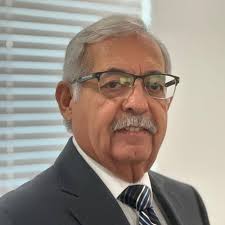 Leo Pruneda's Instagram, Twitter & Facebook