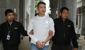 Khairul son zamanlarda bir savunma oyuncusu ve orta saha olarak. Ah Chong Bebas Dengan Jaminan Sprm
