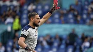 Matteo ciambelli/defodi na manhã de hoje, o goleiro gigio donnarumma aproveitou a folga concedida por roberto mancini. Paris Saint Germain Sign Italian Goalkeeper Donnarumma