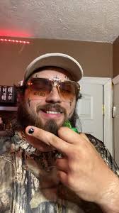 Decided to be scrim this Halloween 🎃 🖤￼