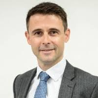 Robert Lubanski's Instagram, Twitter & Facebook