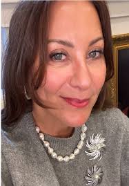 Essential Brooch Styling Tips for Signature Style