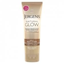 this review was collected as part of a promotion. i'm pretty pale, and i' . Jergens Natural Glow Revitalizing Daily Moisturizer Fair To Medium Skin Tone 7 5oz