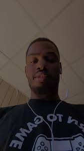 Troy Barlow's Instagram, Twitter & Facebook