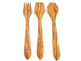 Fork Spatula And Spoon In Olive Wood Set Of 3 Piece Kitchen Made 100 Olive Wood Made In Our Factory Bfc Art In 2020 Olive Wood Spatula Food Odor