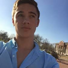 Robert Greyson Roser (@RoserRobert)